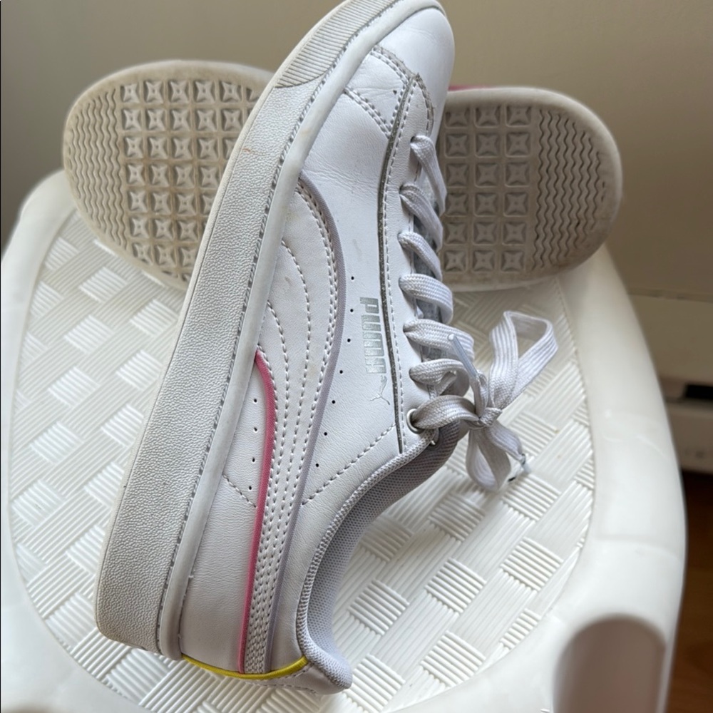 Puma White and Pink Sneakers Classic Design